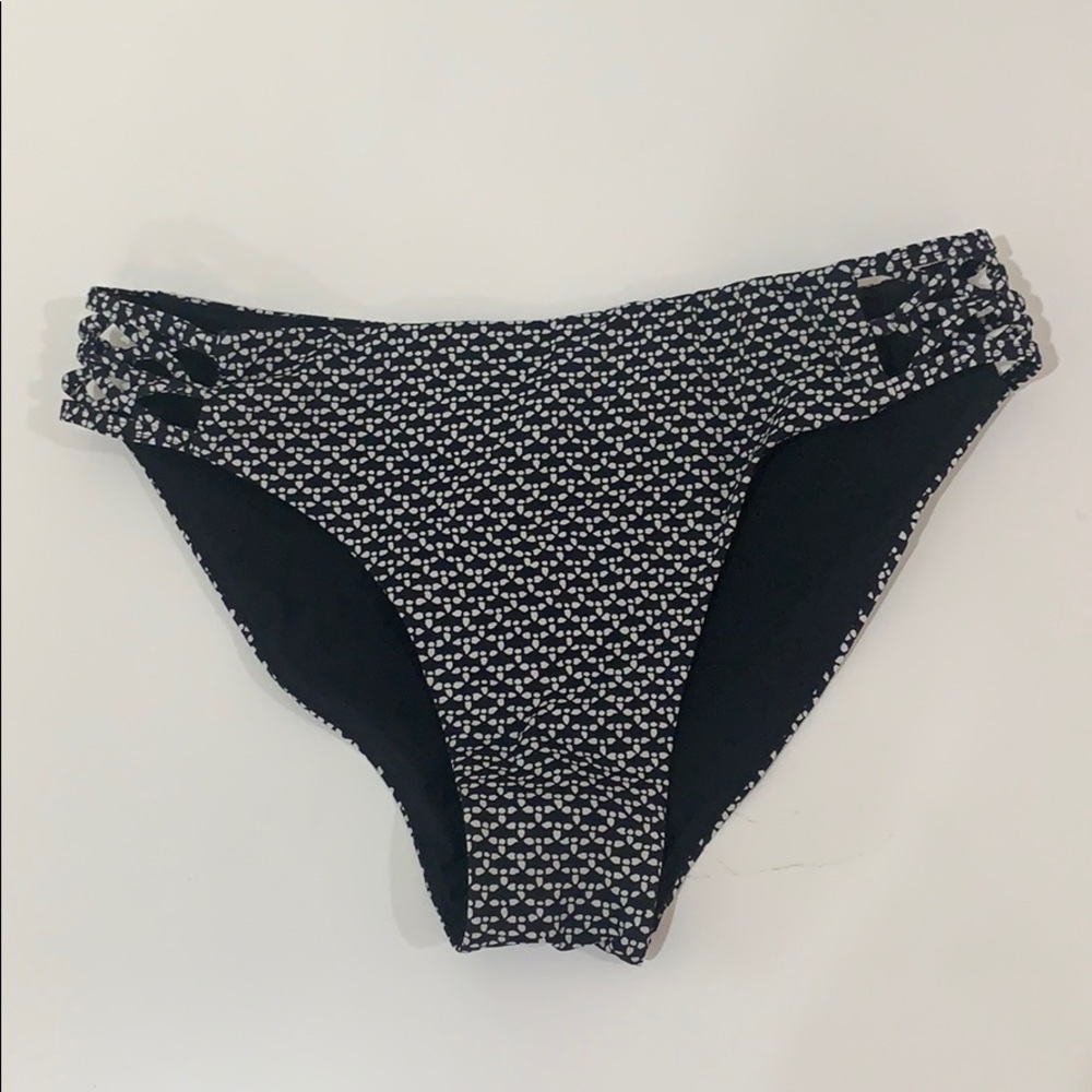 Lululemon bikini bottoms